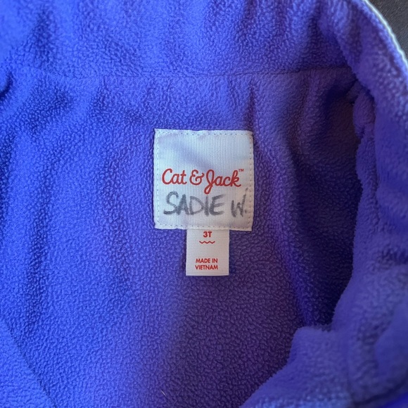 SOLD in XPOST Cat & Jack Winter Jacket Size 3 T outer space - Picture 5 of 10